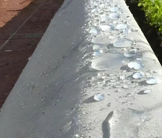 莱山硅烷浸渍涂料在混凝土保护中的应用